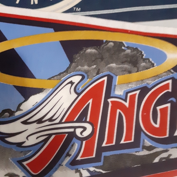 AL West,  2 of 5 Team Felt Pennants,  Vintage - Picture 7 of 8